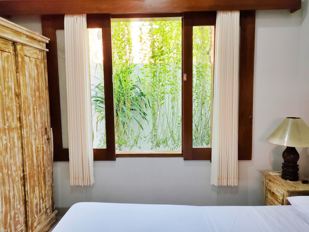 Standard Room - Photo 9