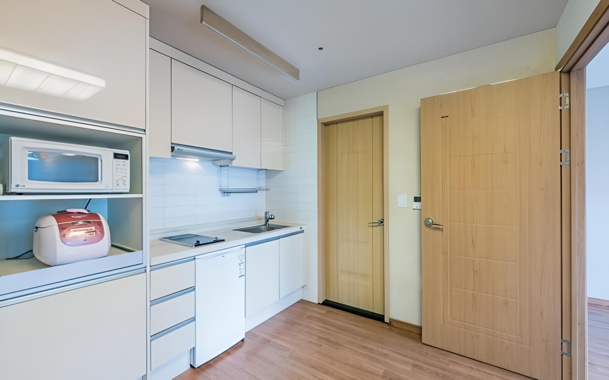 Room (Room 312 (Ondol Group Private BBQ)) - Photo 4