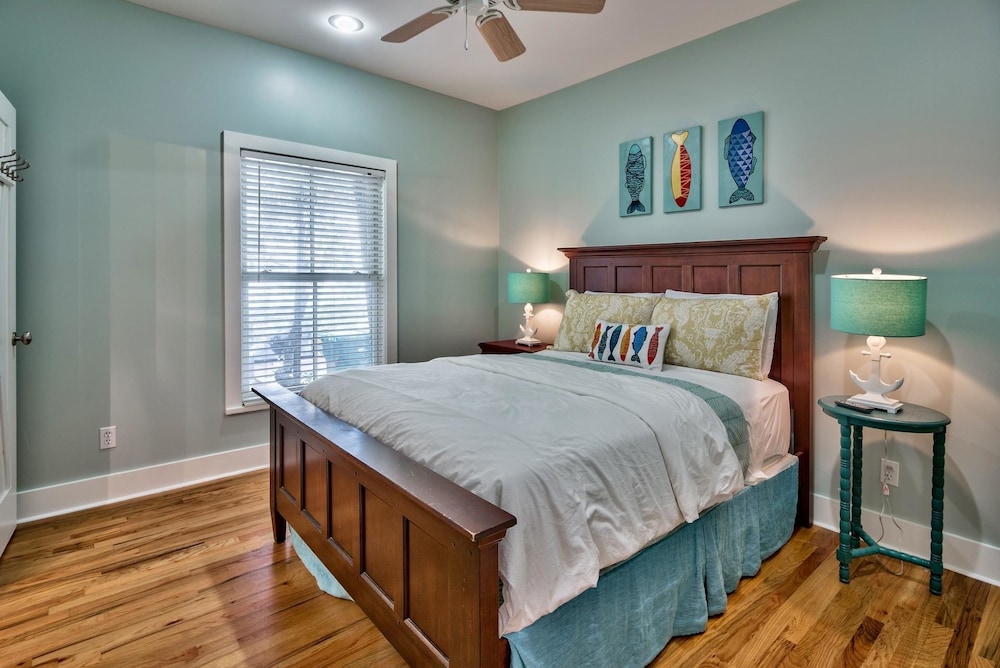 House, 3 Bedrooms (163 Patina Blvd.)