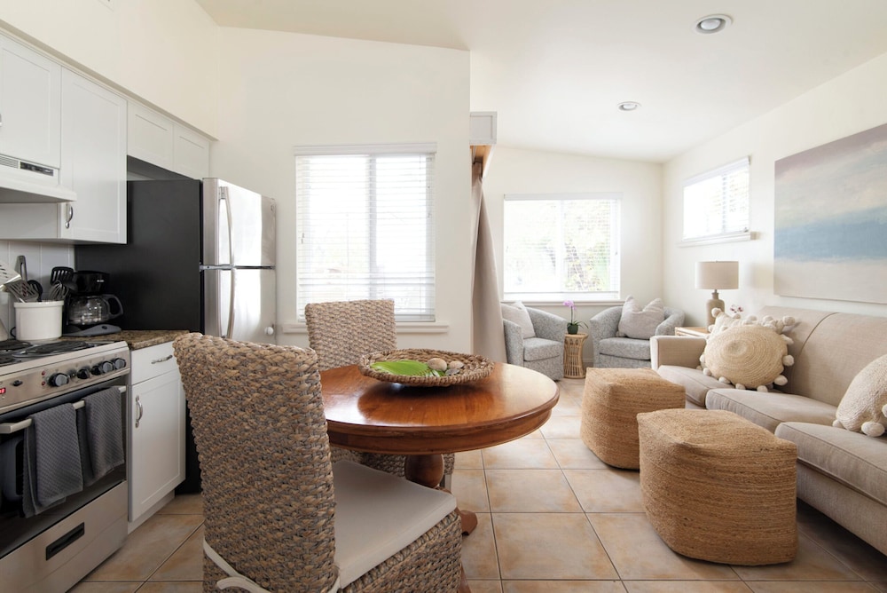 Suite, 1 Bedroom photo 2