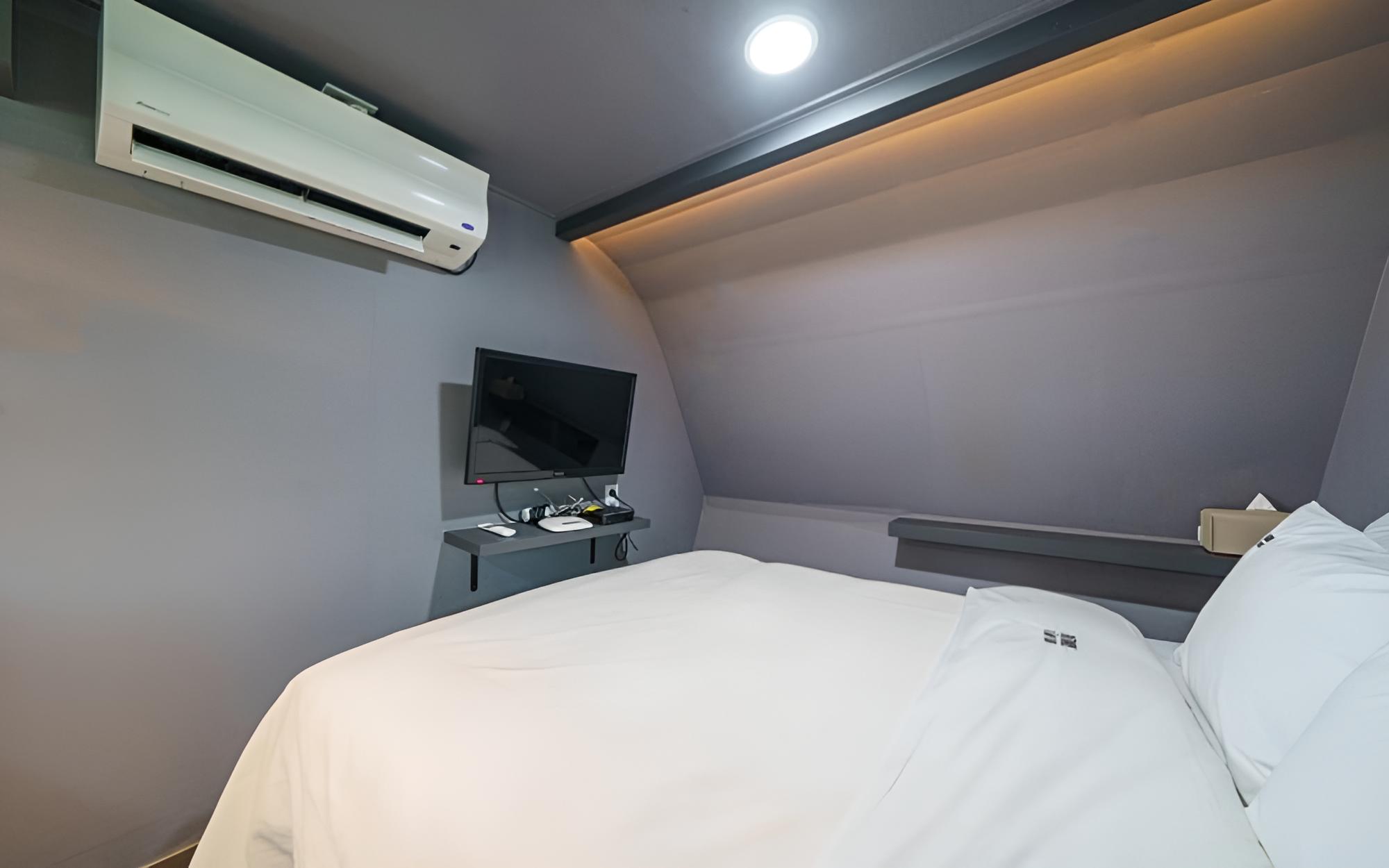 Room (Pool Villa - 15 (individual whole bus) photo 1