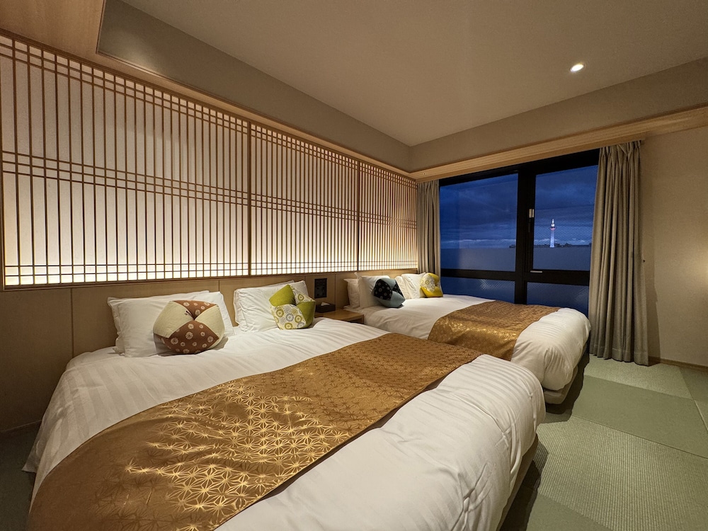 Premier Suite - Photo 1