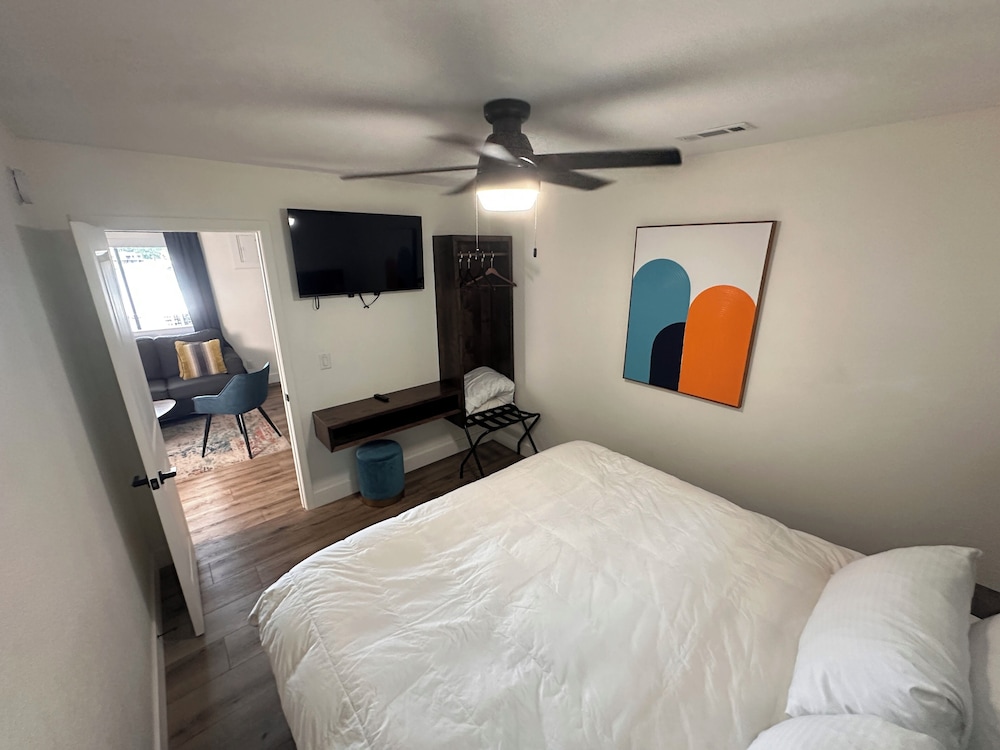Family Suite - Photo 6