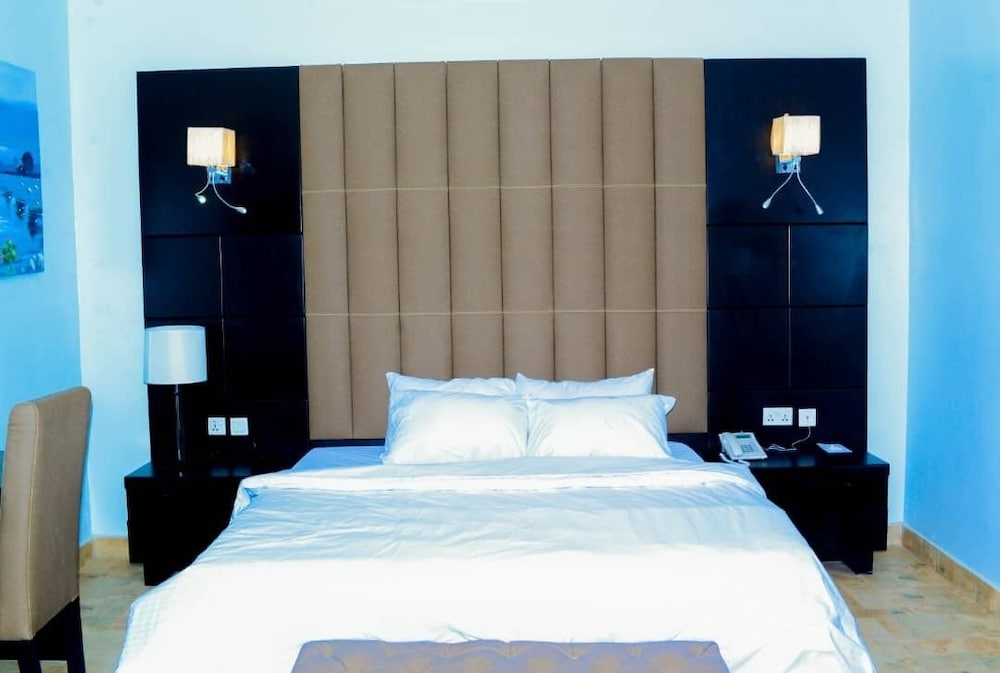 Standard Room, Balcony, Courtyard View photo 2