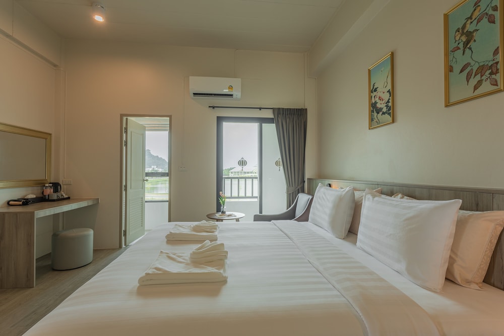 Deluxe Room, Tower, Nature View photo 3