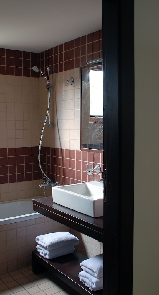 Deluxe Room, 1 Bedroom photo 2