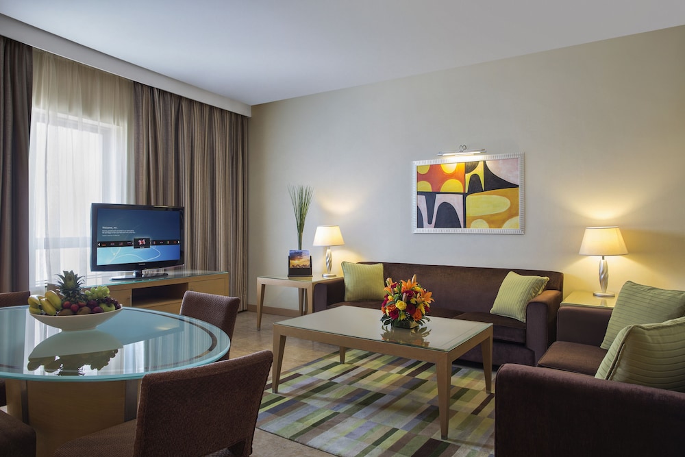 Two Bedroom Suite with Balcony photo 3
