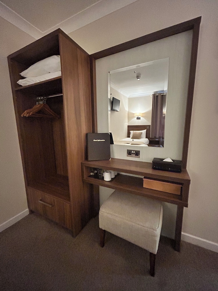Deluxe Quadruple Room, Sea View photo 3