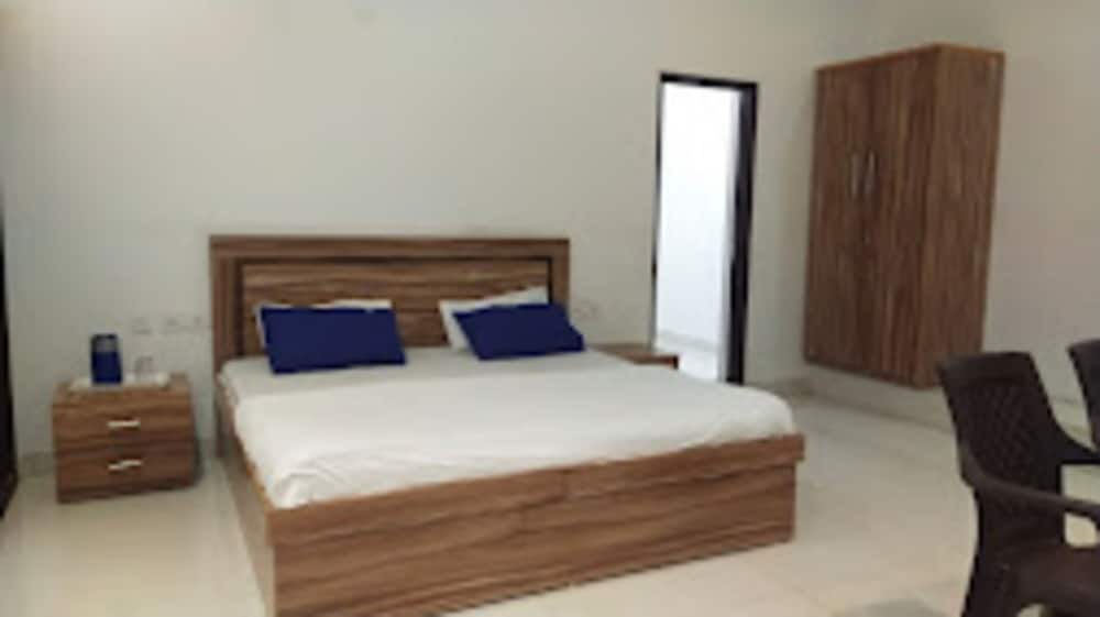 Deluxe Double Room photo 1