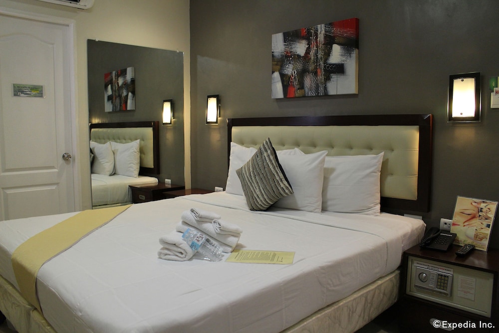 Standard Room photo 2