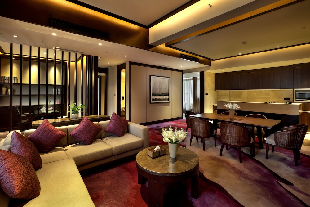 Available room