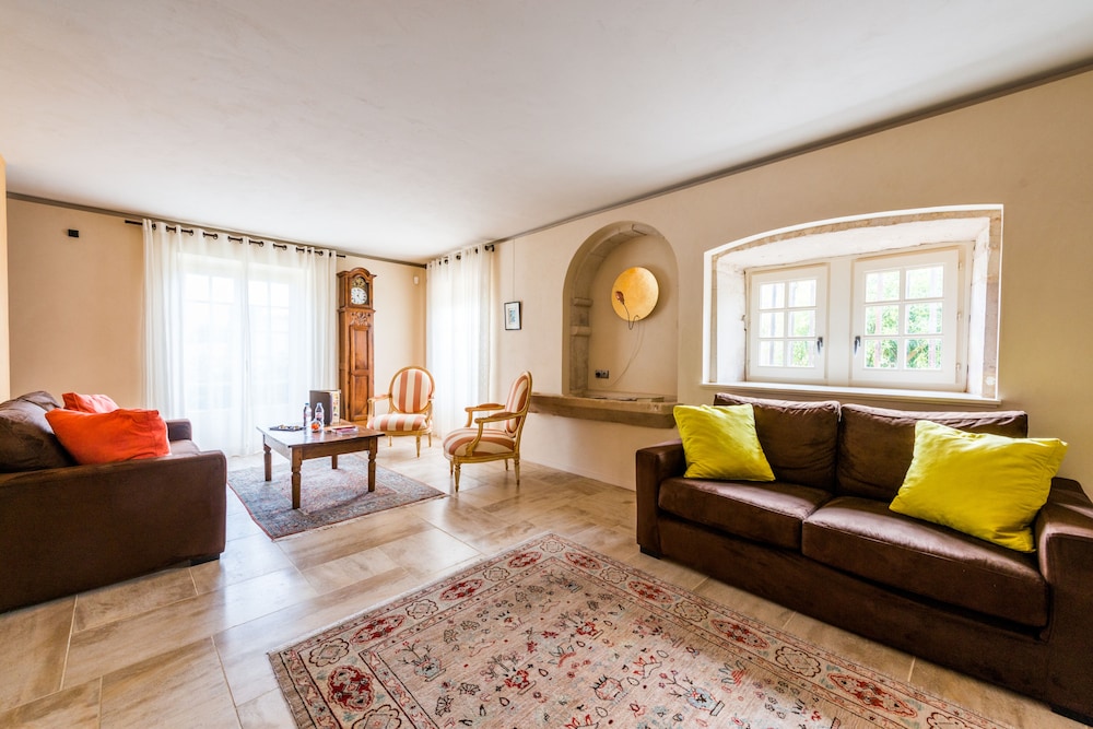 Suite (With Private Garden) photo 1