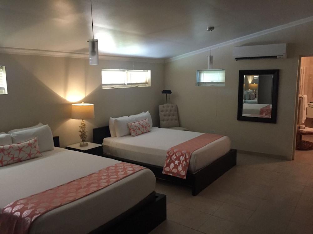 Comfort Quadruple Room