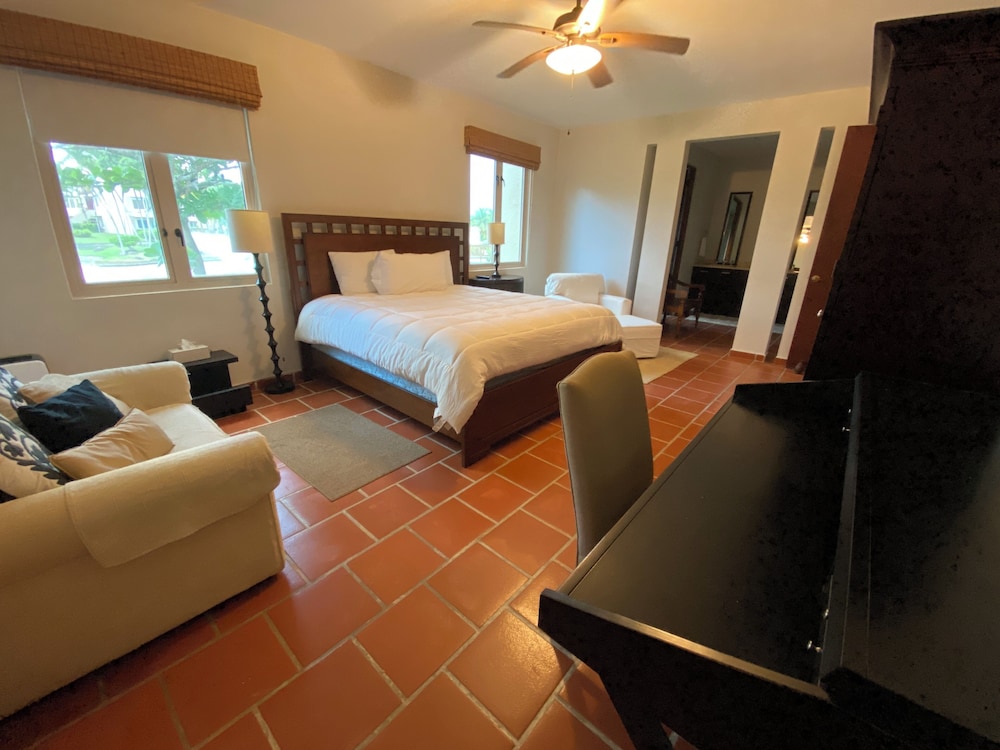 Comfort Villa, Kitchen, Ground Floor photo 1