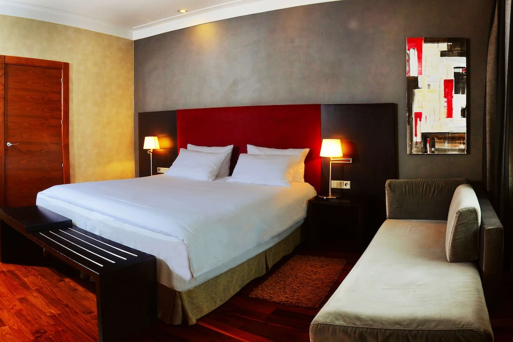 Standard Room - Photo 1