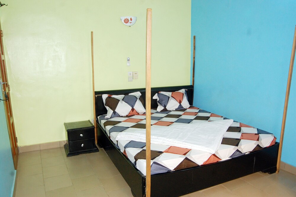 Economy Apartment photo 1
