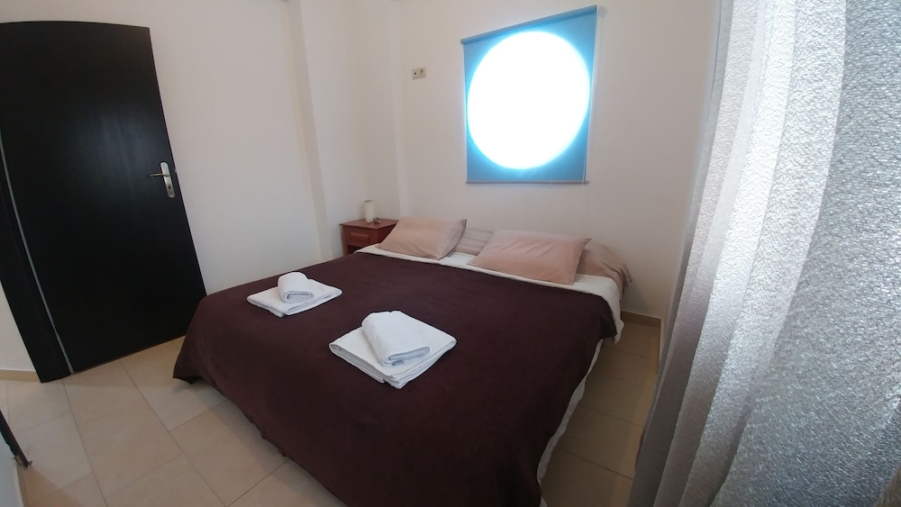 House, 3 Bedrooms