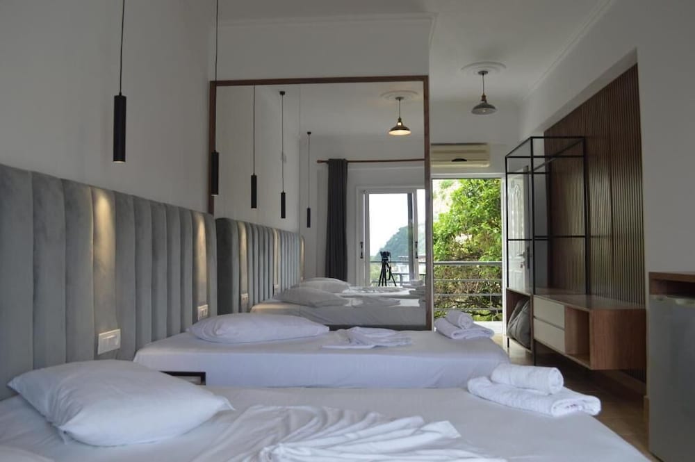 Deluxe Triple Room, Sea View