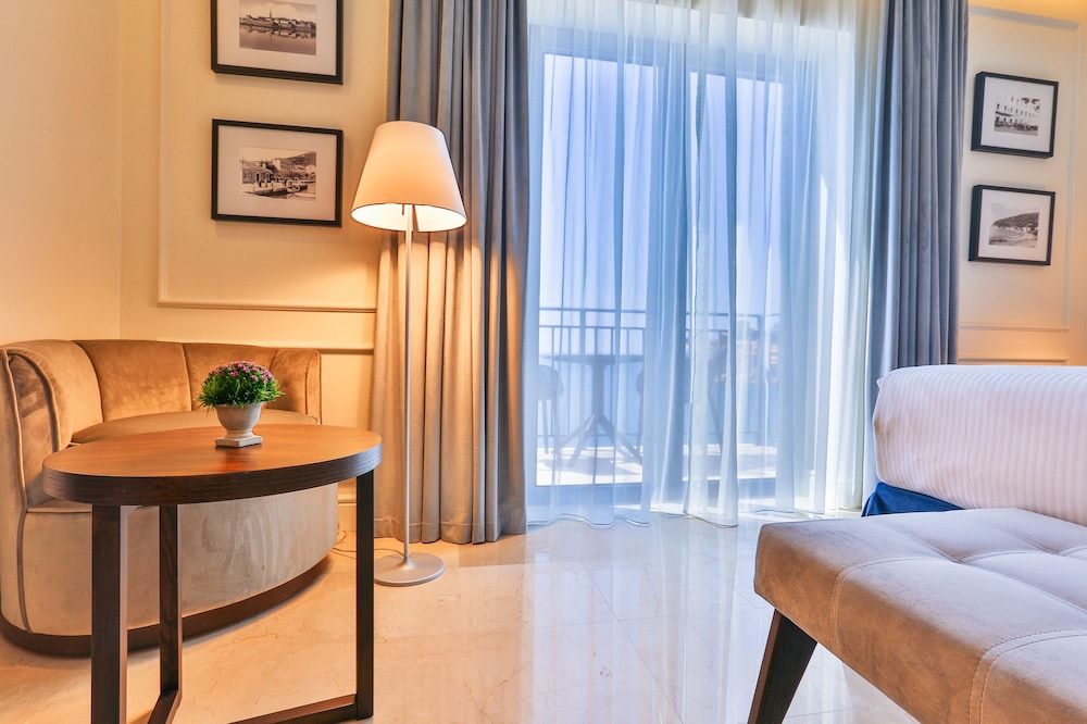 Premium Double or Twin Room, Sea View - Photo 13