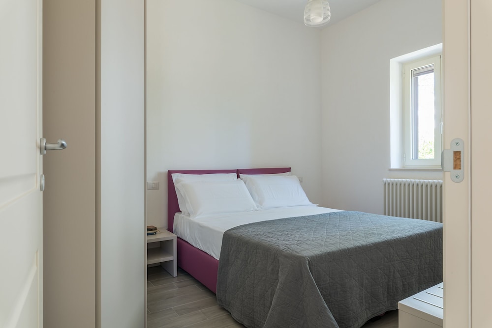 House, 1 Bedroom, Patio