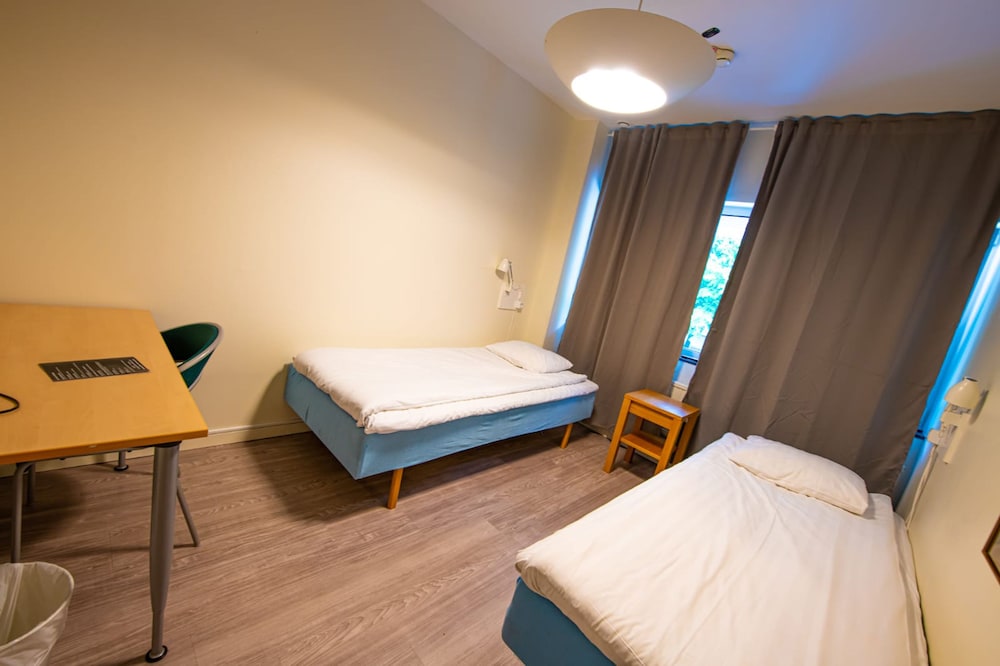 Double Room, Shared Bathroom (Hostel) photo 2