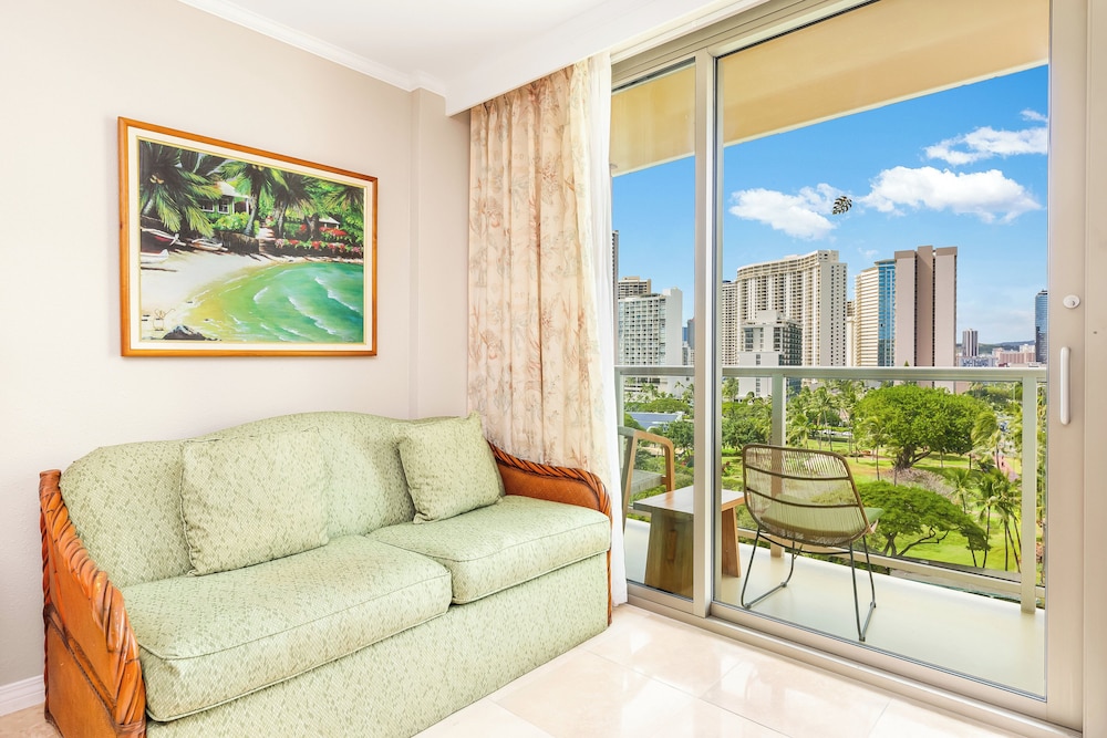 Room, 1 Queen Bed with Sofa bed, City View - Photo 7