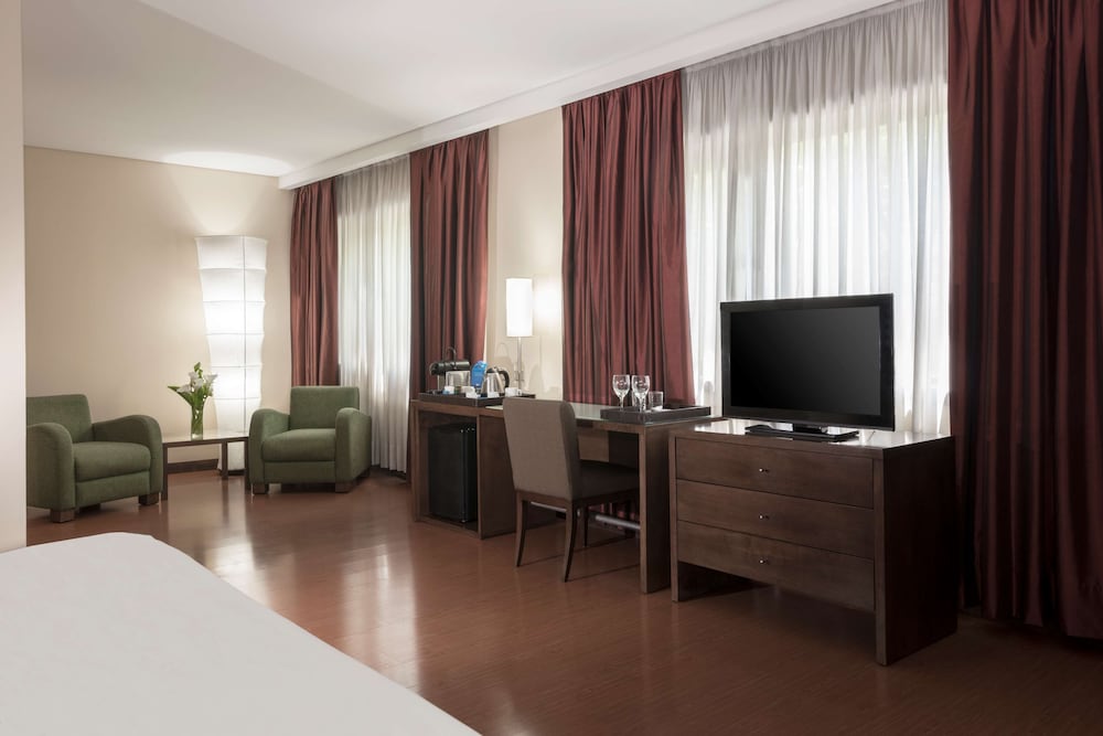 Junior Suite, Terrace (Extra Bed 2 Adults + 1 Child)