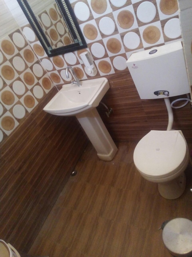 2 BHK Bungalow Non A/C