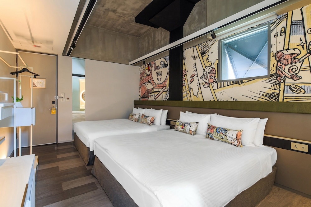 Elite Quadruple Room