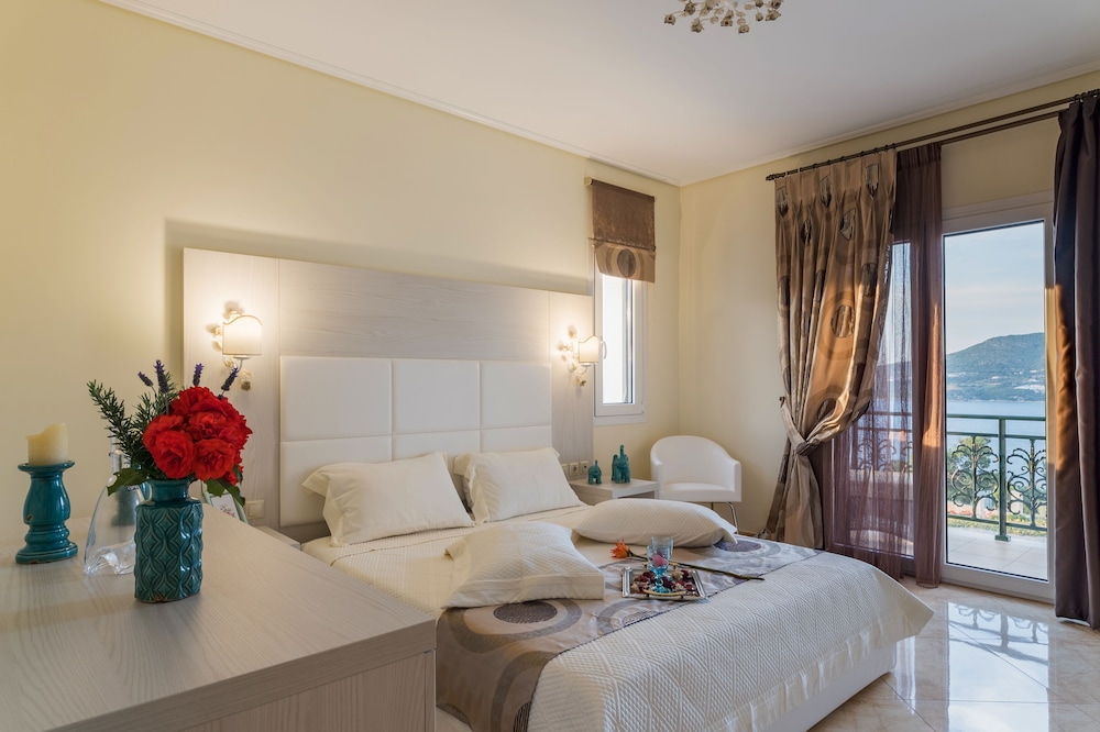 Luxury Suite (Nefeli) photo 2