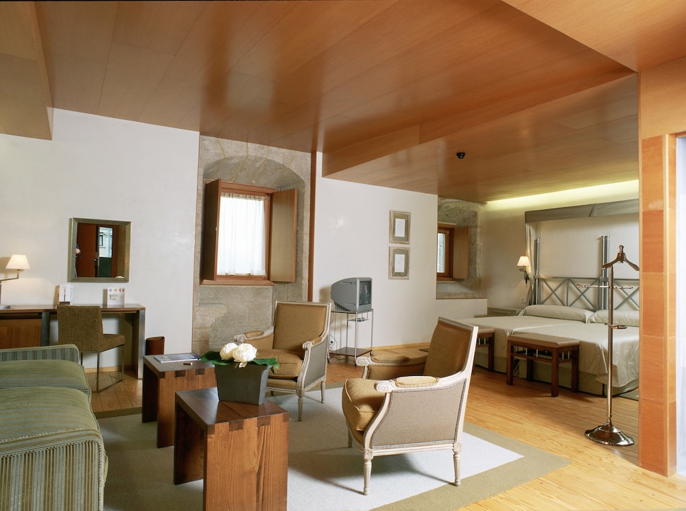 Superior Twin Room - Photo 1
