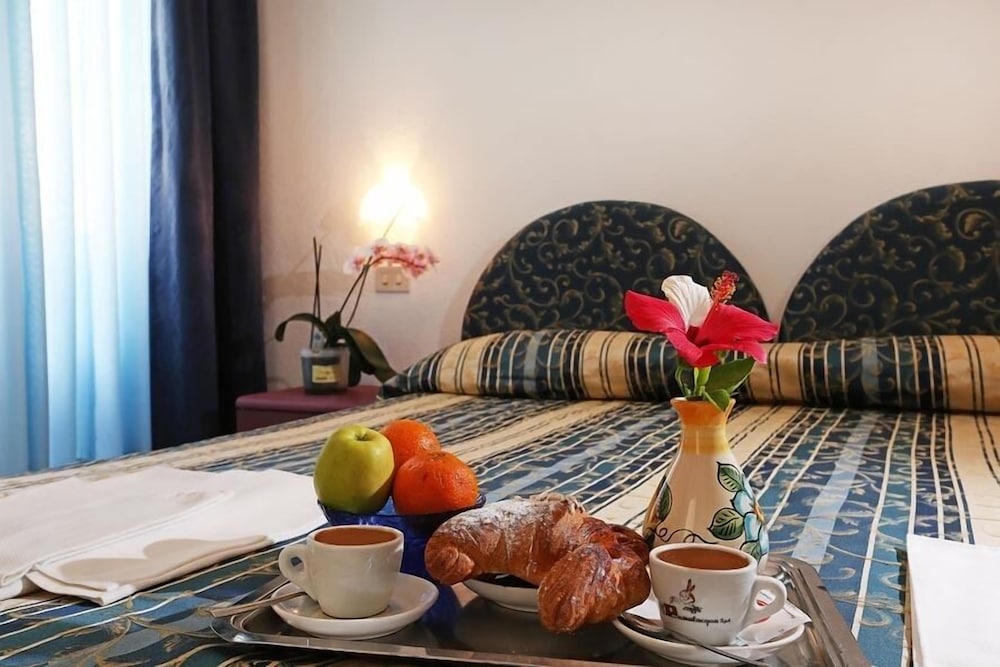 Classic Double Room, Ground Floor