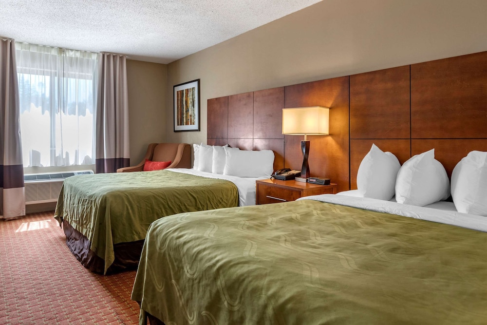 Standard Room, 2 Queen Beds, Non Smoking - Photo 3