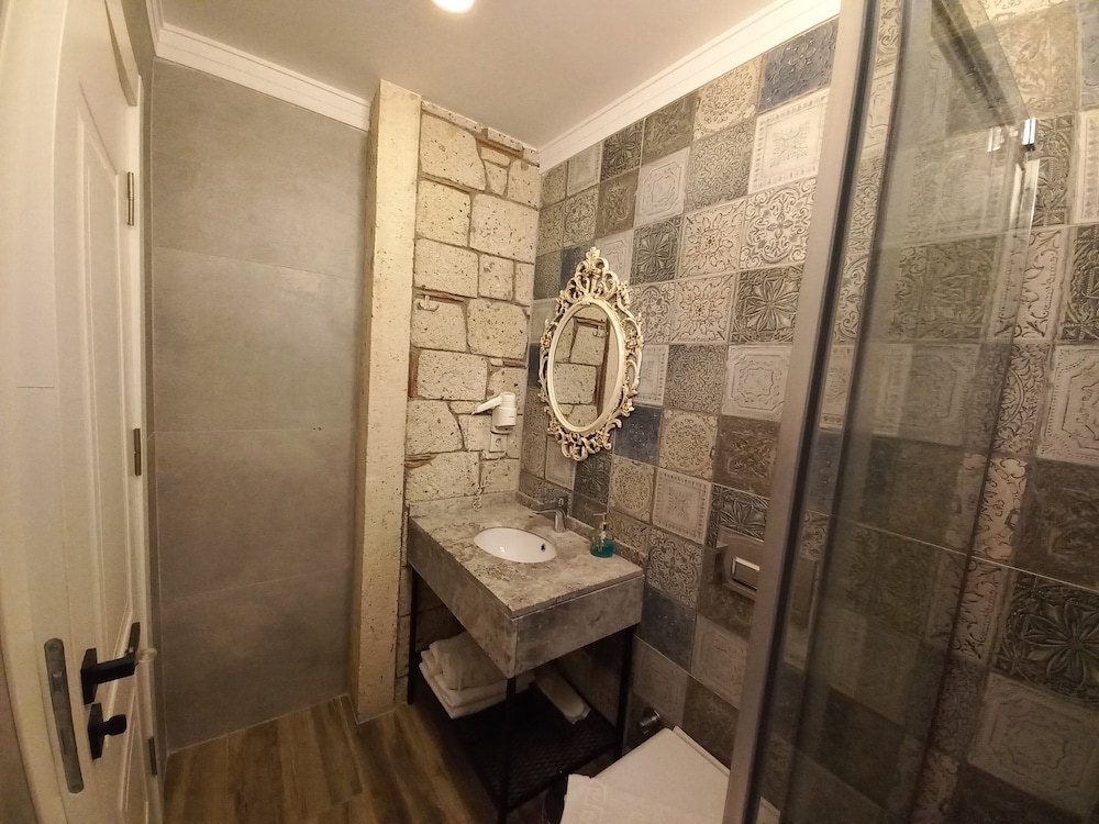 Comfort Double Room - Photo 14