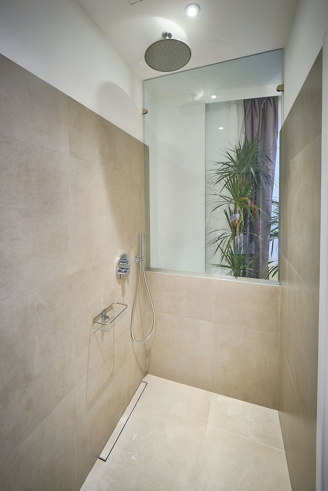 Superior Double Room - Photo 6