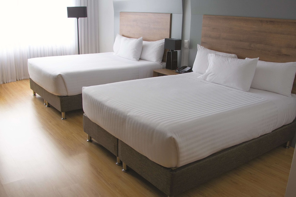Executive Room, 2 Queen Beds, Non Smoking photo 1