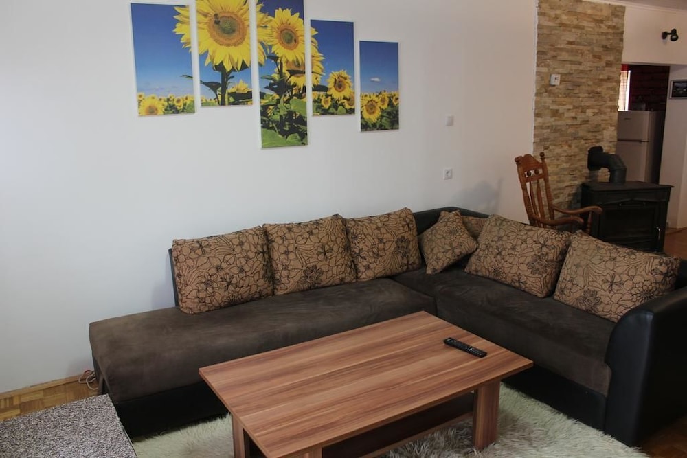 Apartment (9) photo 3