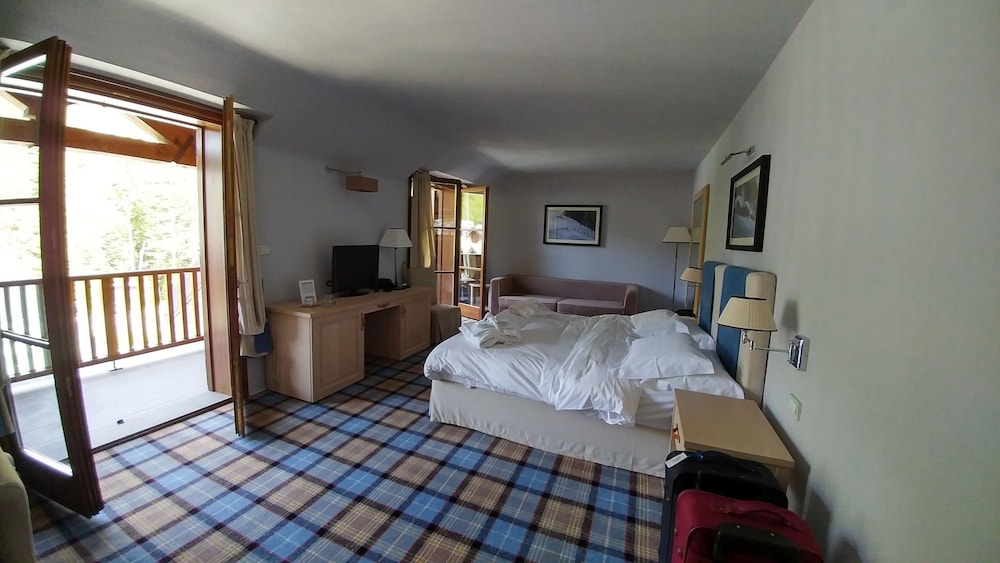 Prestige Room - Photo 3