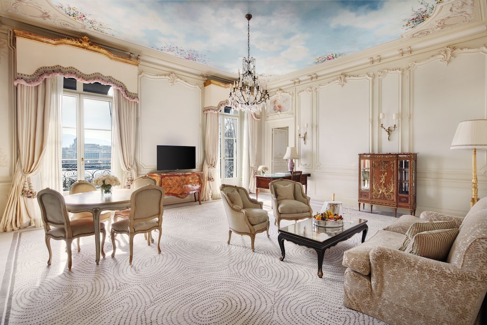 Lake View Heritage Suite