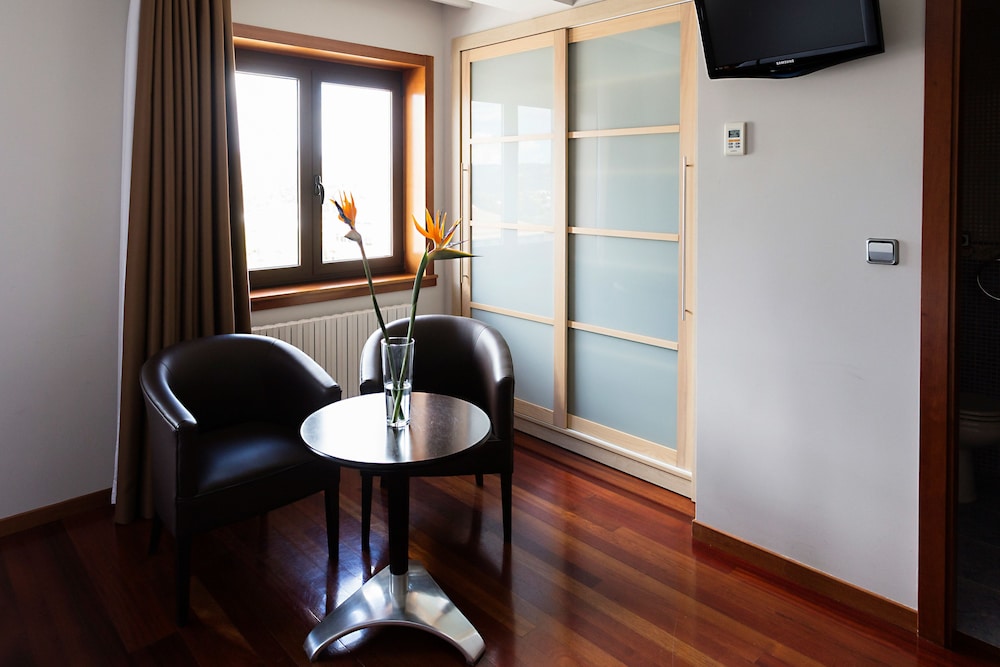 Double Room, 1 Double or 2 Twin Beds - Photo 9