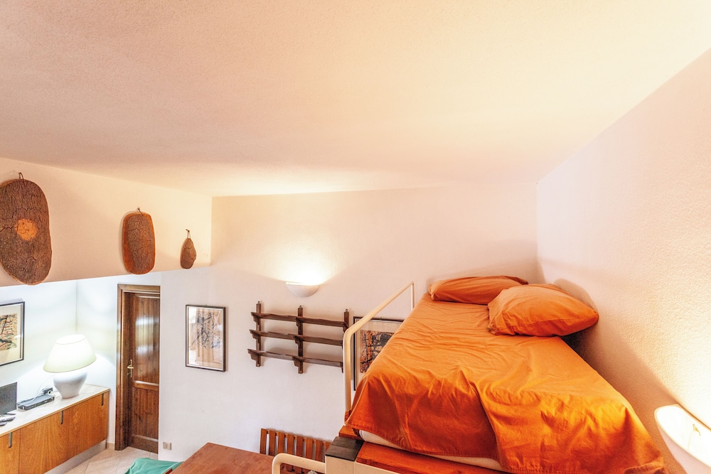 Apartment, 2 Bedrooms, Patio