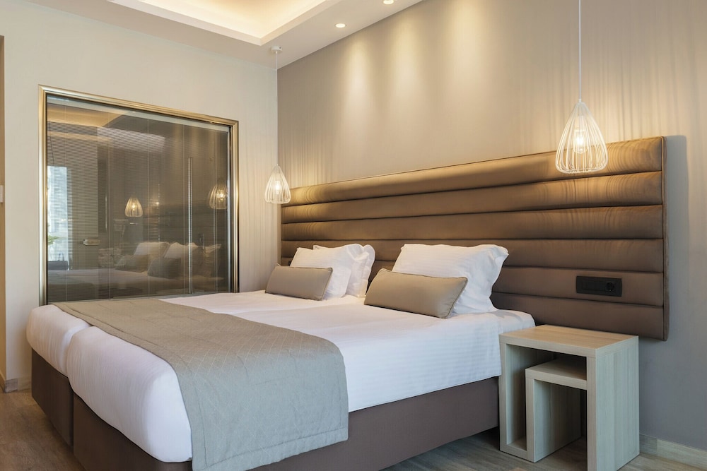 Premium Room with Garden View