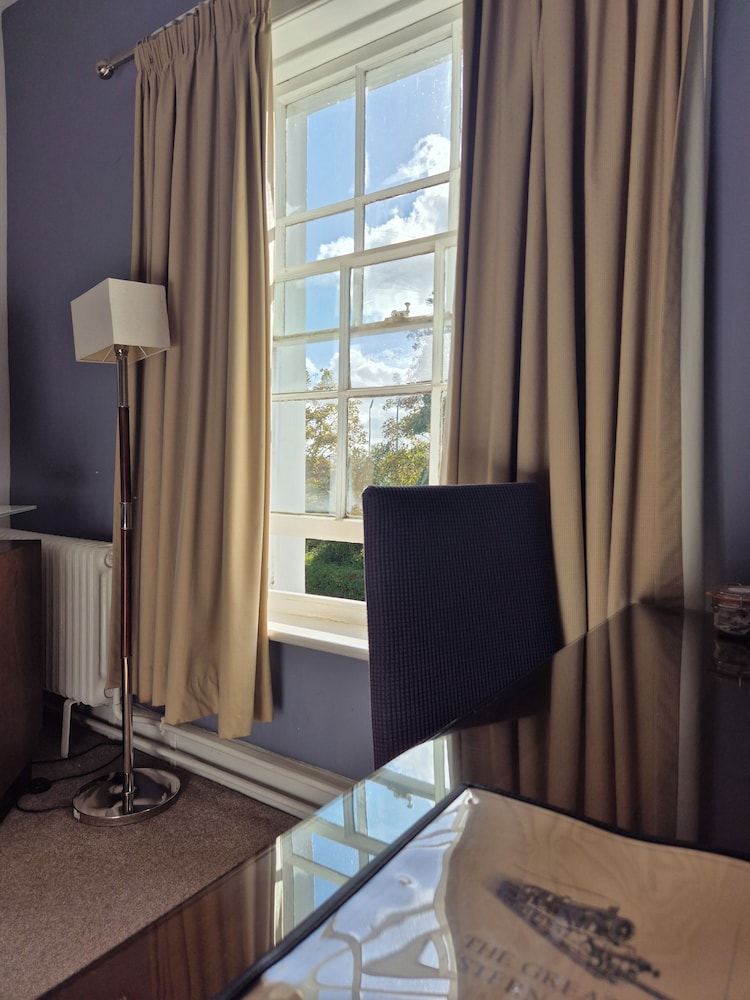 Standard( Accessible Room ) Double Room, 1 King Bed, Non Smoking photo 3