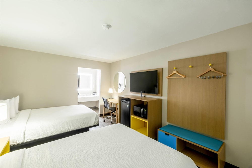 2 Double Beds, Non-Smoking - Photo 3
