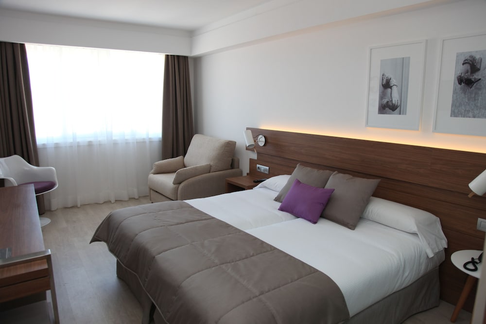 Double or Twin Room (Single Use) photo 2