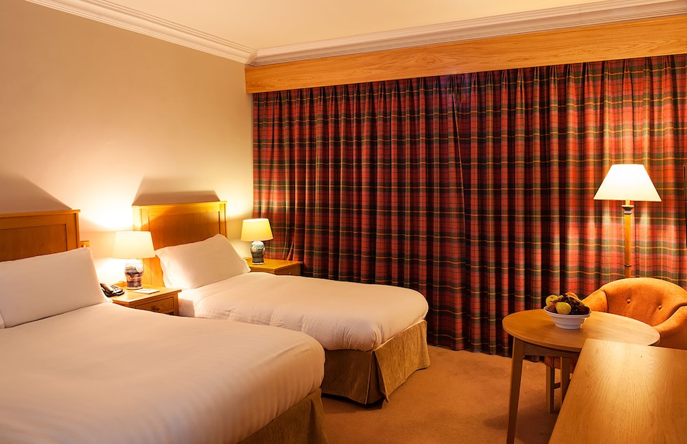 Standard Twin Room, 2 Twin Beds - Photo 1