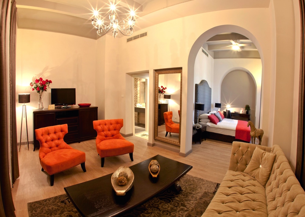 Superior Suite photo 1
