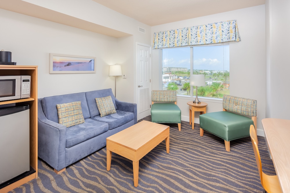 Ocean View Suite (Partial View) - Photo 1
