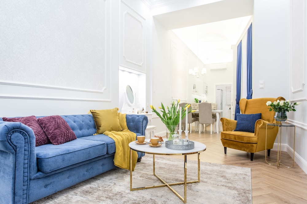 Royal Studio Suite - Photo 4