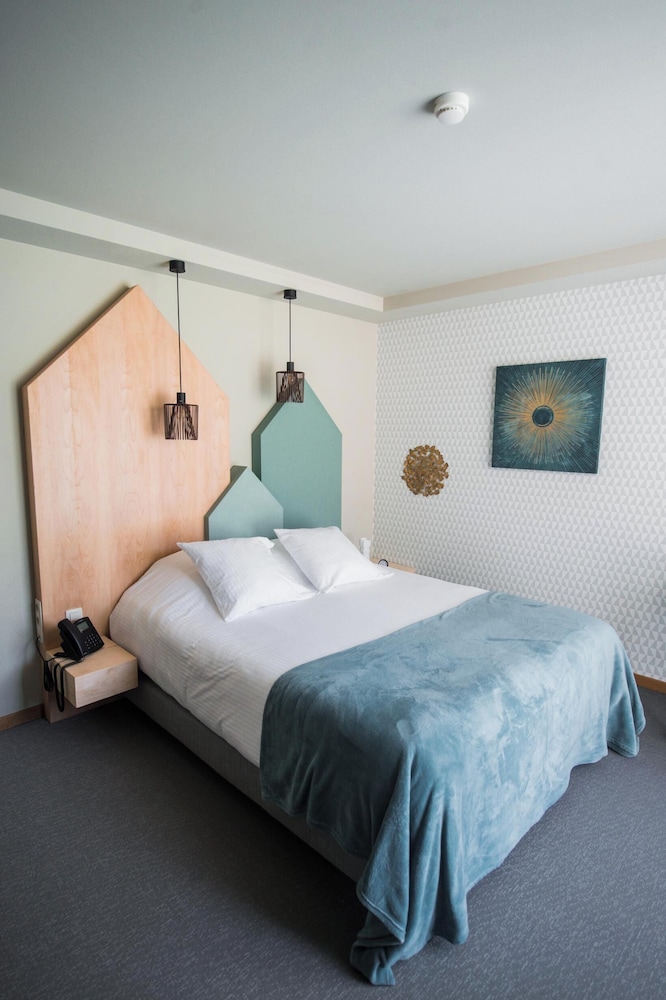 Comfort Suite, Mobility Accessible, Lake View photo 2